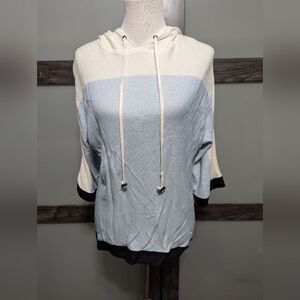 St. John silk cashmere blend hooded sweater Size M